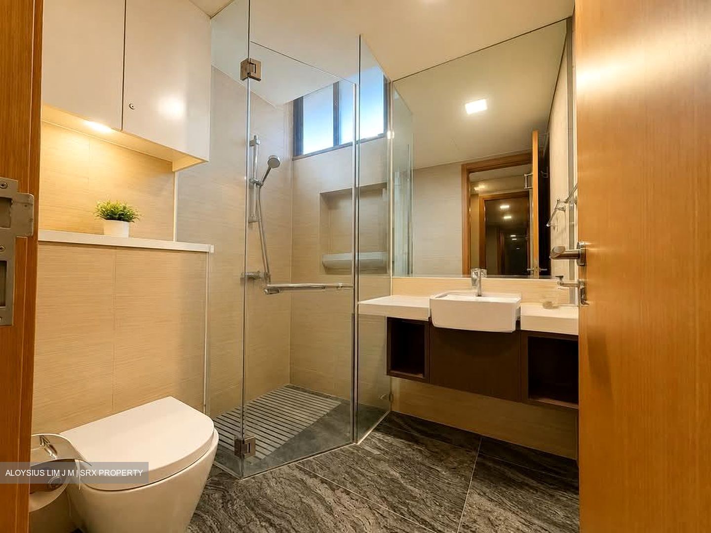 Hillcrest Villa (D11), Terrace #605525341